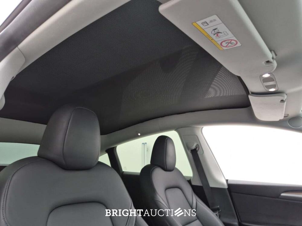 Tesla Model Y RWD 58 kWh 238pk 2023 (Origineel-NL), X-697-DL