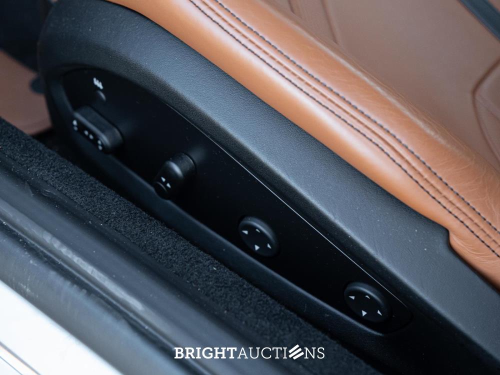 Ferrari 812 Superfast 6.5 V12 HELE -CARBON- 796pk 2020