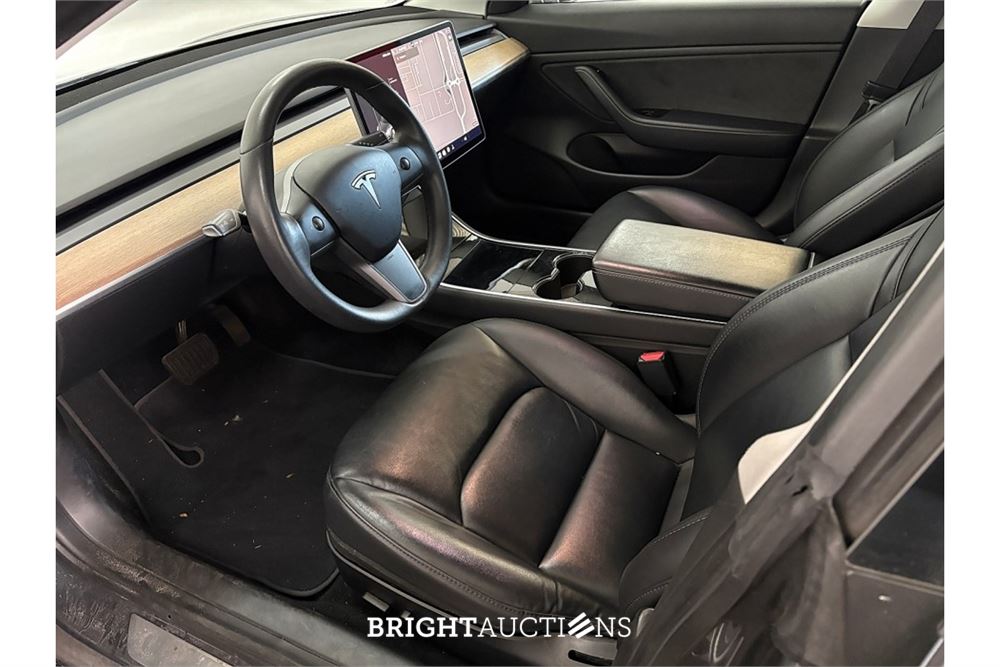 Tesla Model 3 Long Range AWD 75 kWh 2020 (Origineel-NL), J-946-HN