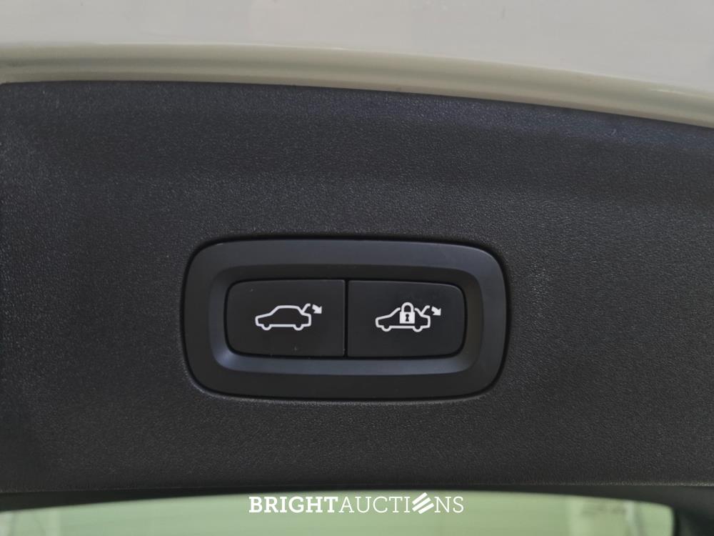 Polestar 2 Long Range Dual Motor Launch Edition 78 kWh 408pk 2020 (Origineel-NL), J-686-LH