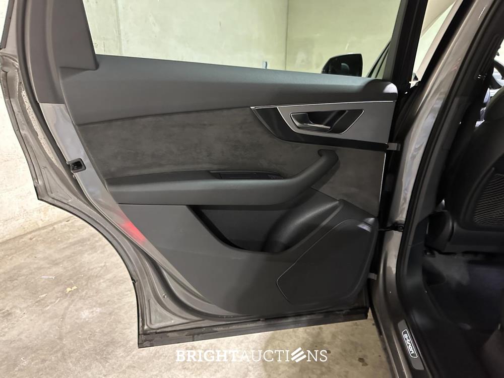 Audi Q7 3.0 TDI V6 e-tron Quattro Sport S-Line 258pk 2016 (Origineel-NL & 1e Eigenaar) Plug-In Hybrid, NB-194-Z (BTW AUTO)