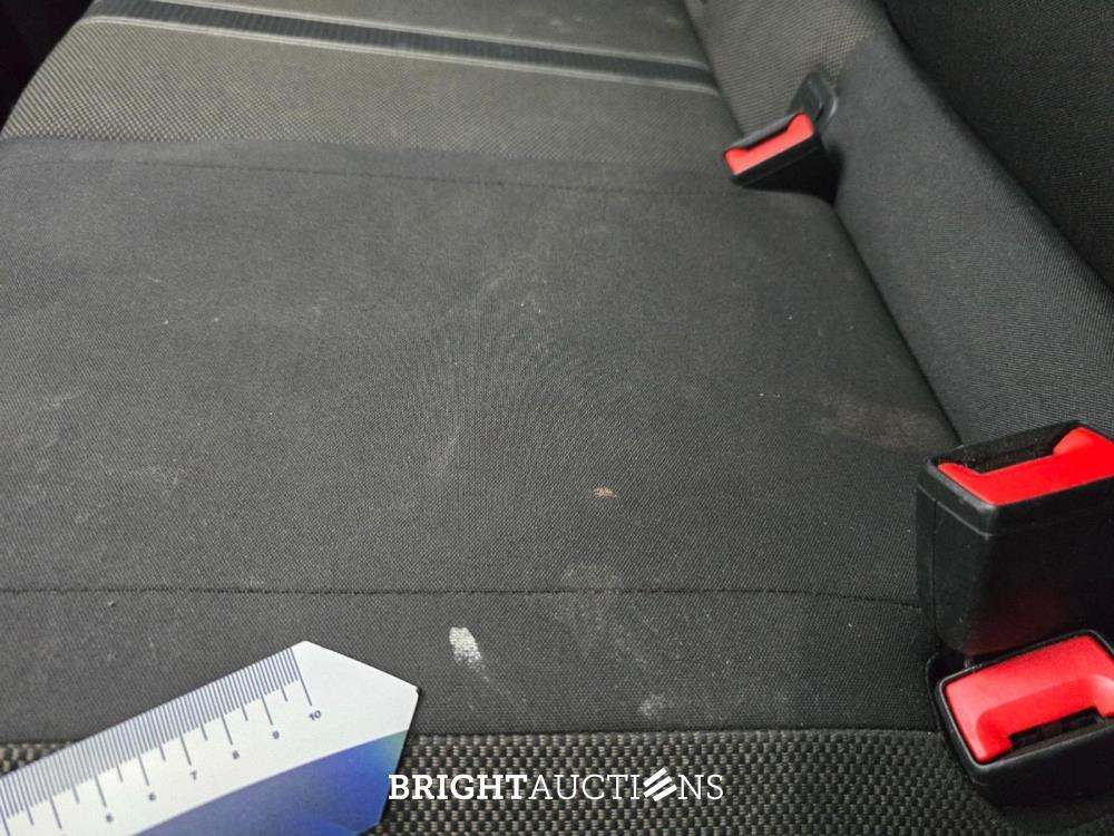 Volkswagen T-Roc Style 1.0 TSI 116pk 2019 (Origineel-NL), XX-149-F