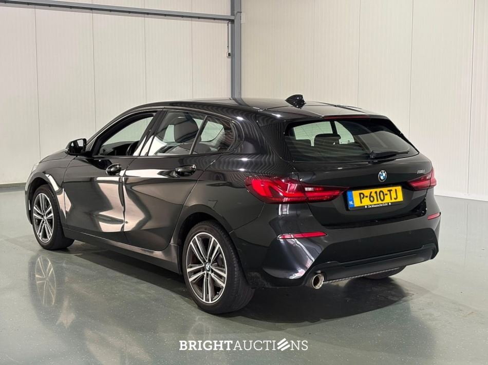 BMW 118i 1-serie Business Edition 136pk 2022 (Origineel-NL) 1-Serie, P-610-TJ
