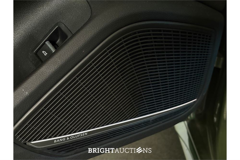 Audi A4 35 S edition Competition TFSI 149pk 2023 (Origineel-NL), X-994-BX