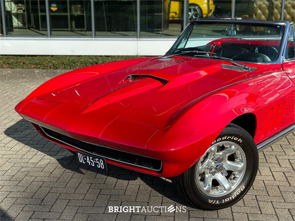 Chevrolet Corvette C2 Sting Ray  Convertible 5.7 V8 (1965), DL-45-58
