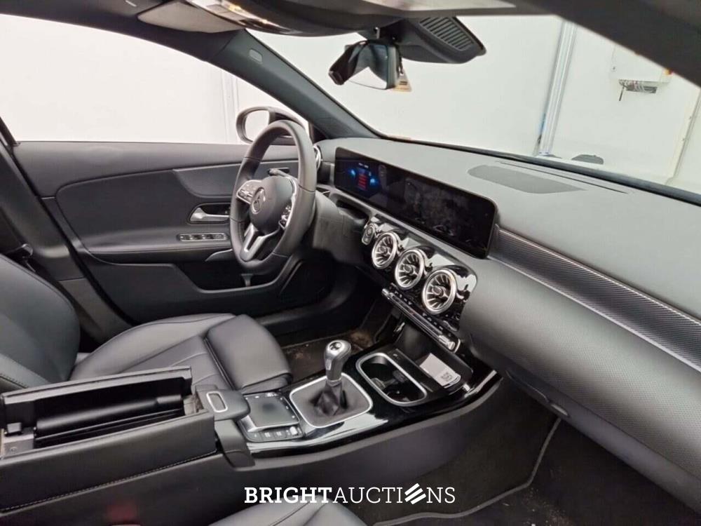 Mercedes-Benz A 180 Business Solution Luxury 136pk 2022 (Origineel-NL) A-klasse, P-117-KF