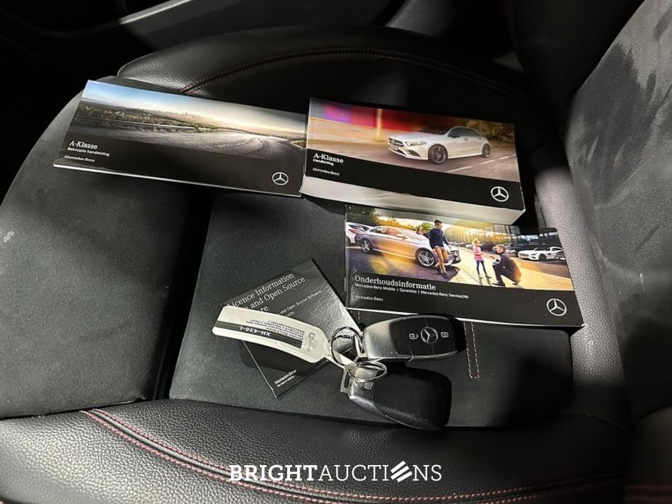Mercedes-Benz A200 Business Solution AMG 163pk 2019 (Origineel-NL) A-Klasse, XH-436-L