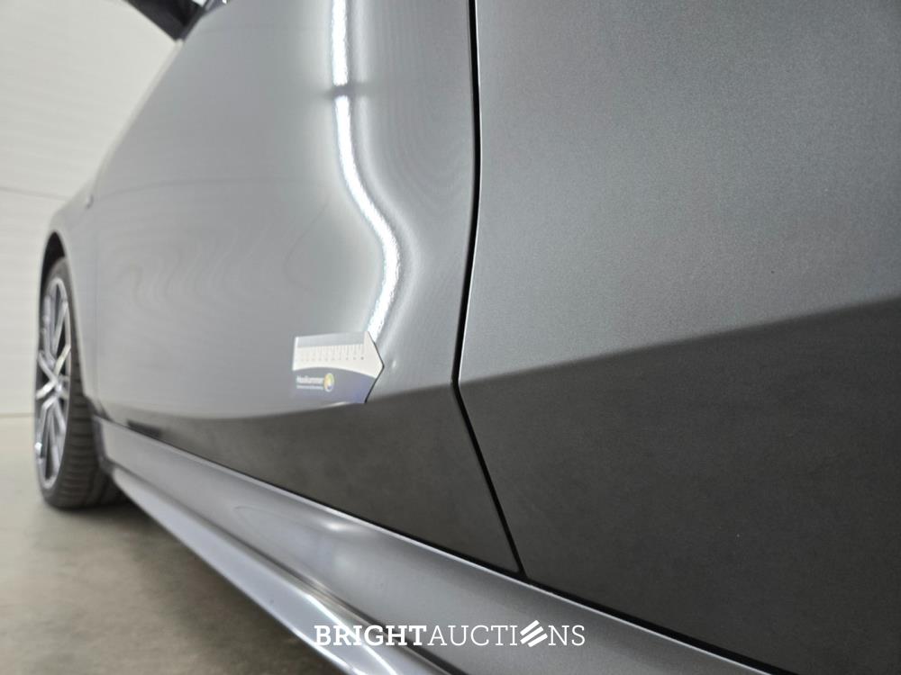 BMW 1-serie Executive Edition 140pk 2020 (Origineel-NL), J-897-BH