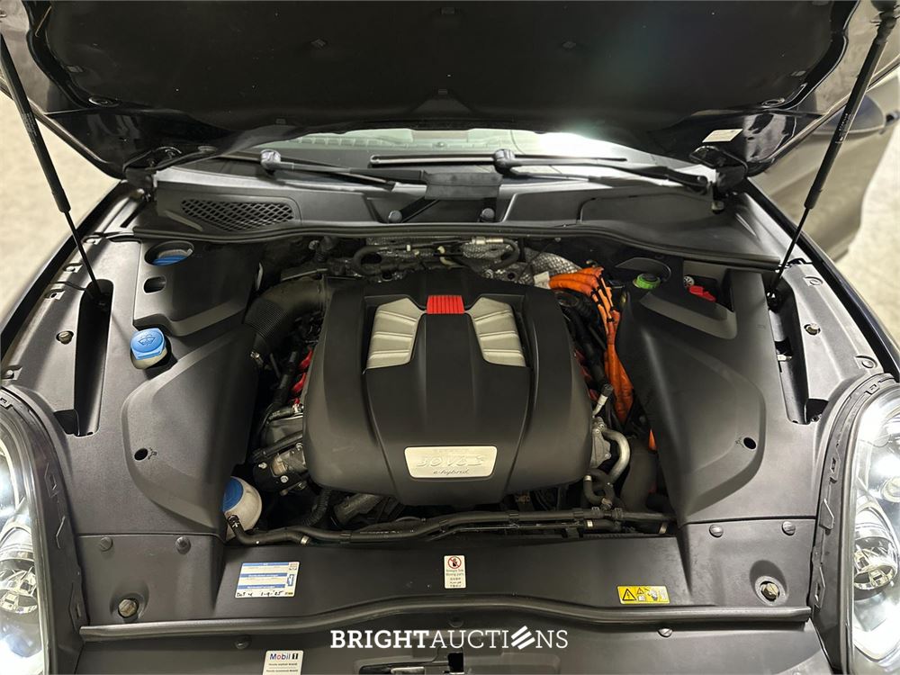 Porsche Cayenne 3.0 V6 S E-Hybrid 416pk 2014 (Origineel-NL), 1-ZDG-21