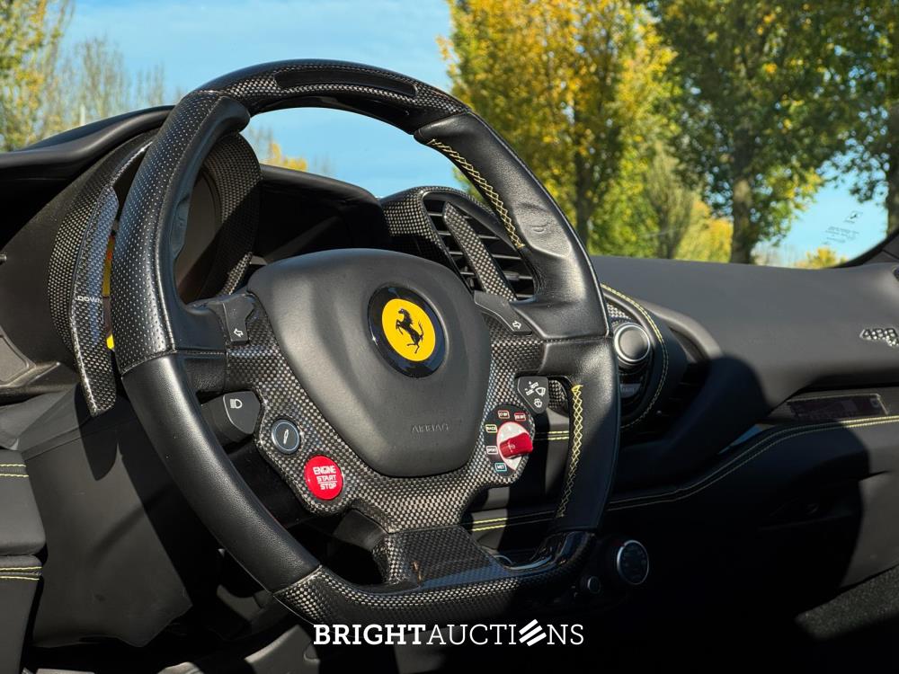 Ferrari 488 Spider HELE 3.9 V8 -Full Carbon- 670pk 2018, GFG-98-P
