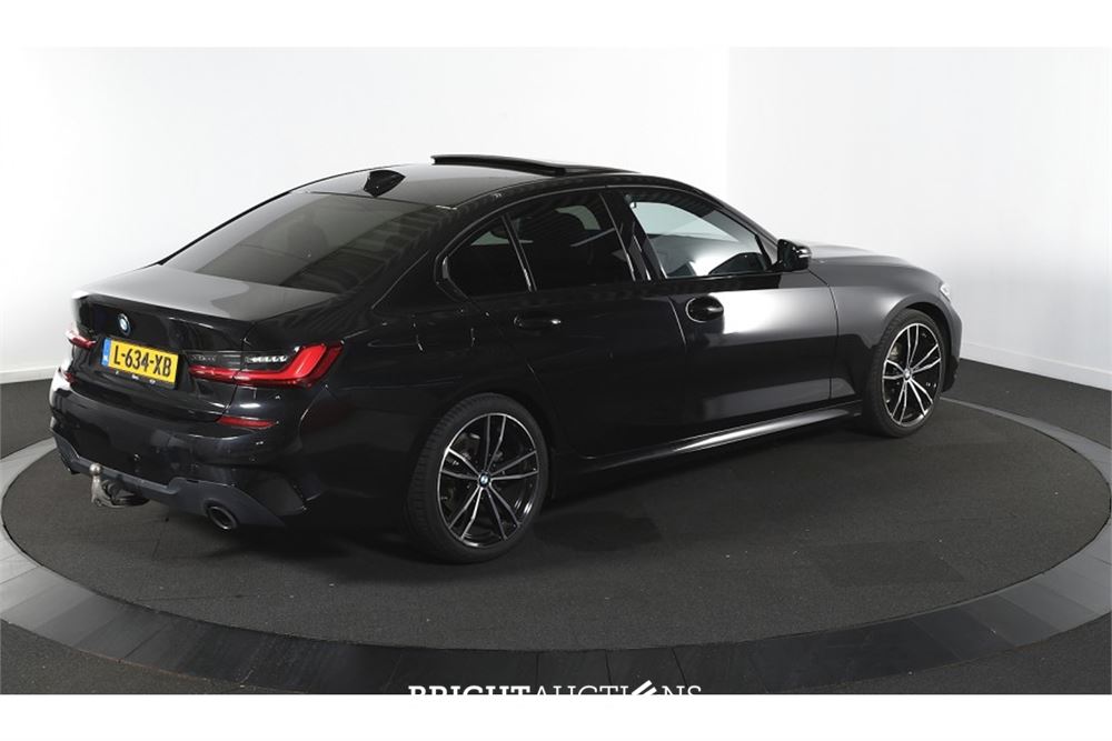 BMW 320 I Business Edition 183pk 2021 (Origineel-NL) 3-Serie, L-634-XB