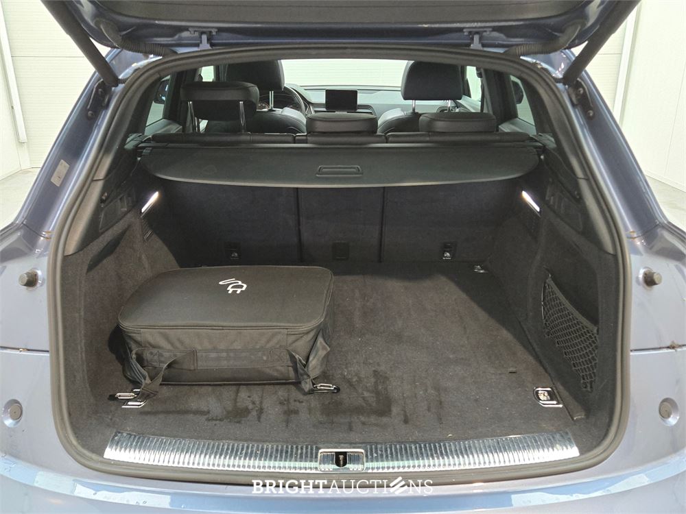 Audi Q5 50 TFSI e S edition Quattro 394pk 2020, N-378-XV