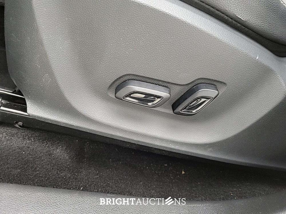 MG Zs Ev Luxury 45 kWh 143pk 2021 (Origineel-NL), L-248-FH