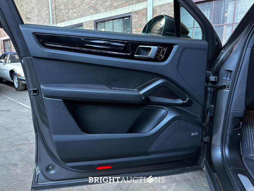 Porsche Cayenne Coupe 3.0 V6 340pk 2019, K-925-GD