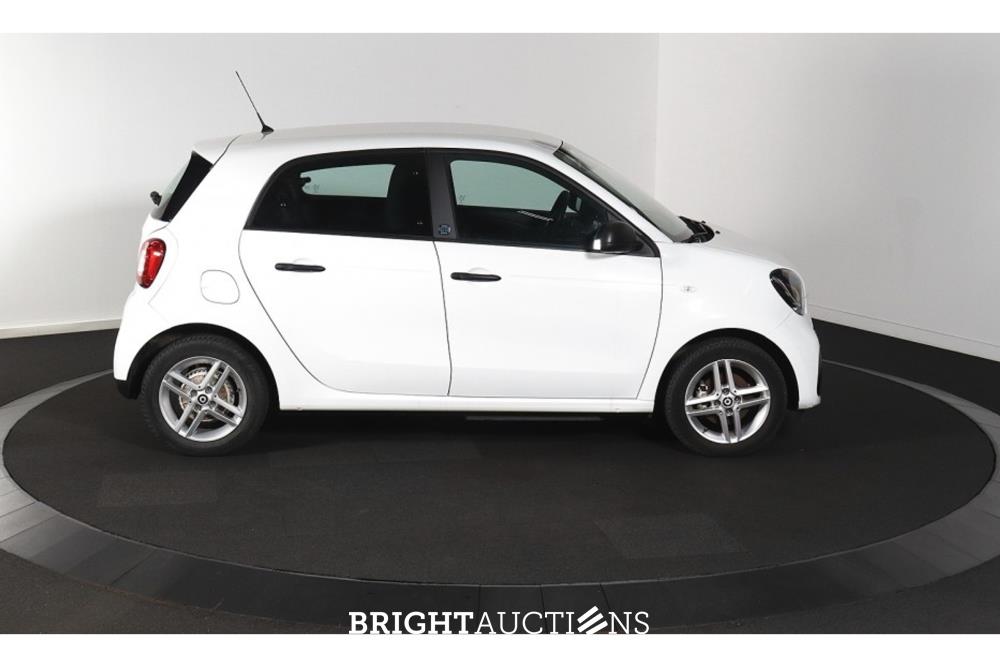 smart Forfour EQ Essential 18 kWh 82pk 2022 (Origineel-NL), R-131-SN