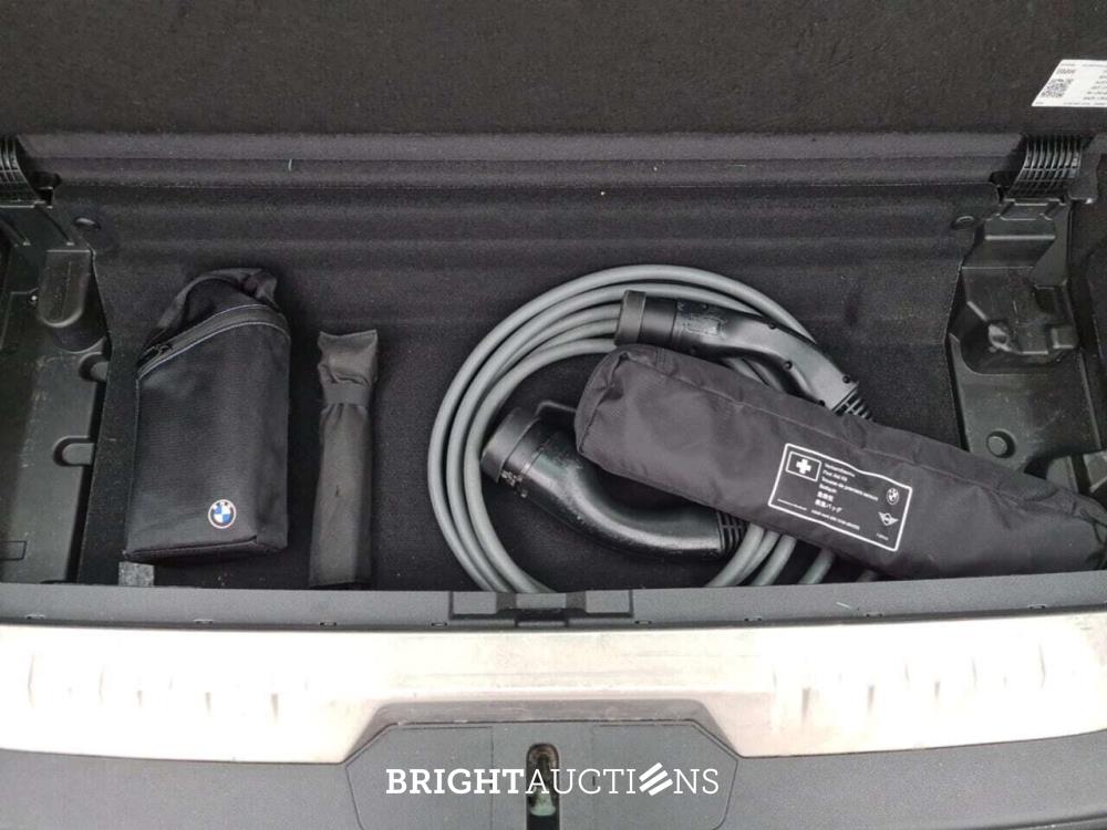 BMW 320e Touring M Sport 272pk 2022 (Origineel-NL) 3-Serie, R-268-NT