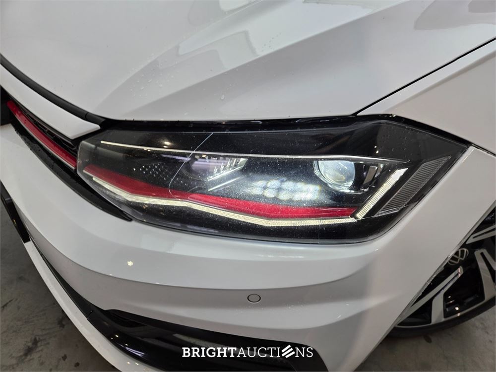 Volkswagen Polo GTI 2.0 TSI 200pk 2020, T-411-VH