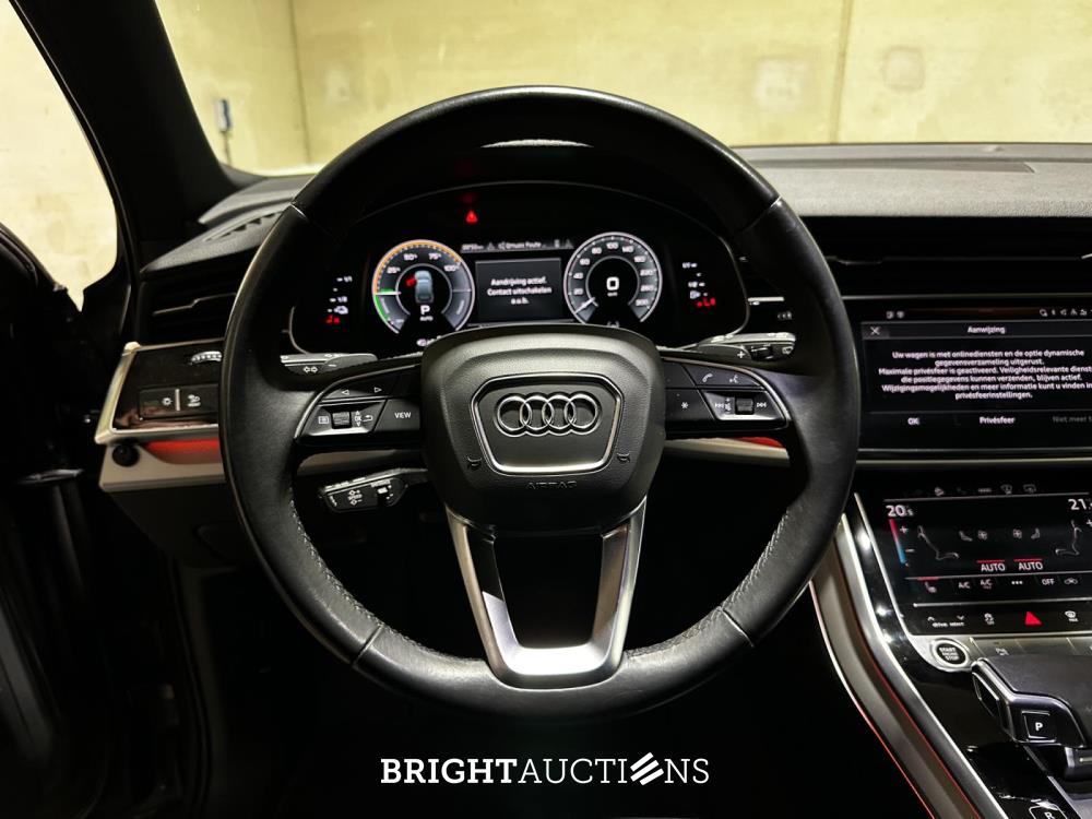 Audi Q7 55 TFSI e Quattro Pro Line Plus 3.0 380pk 2020, N-611-PF