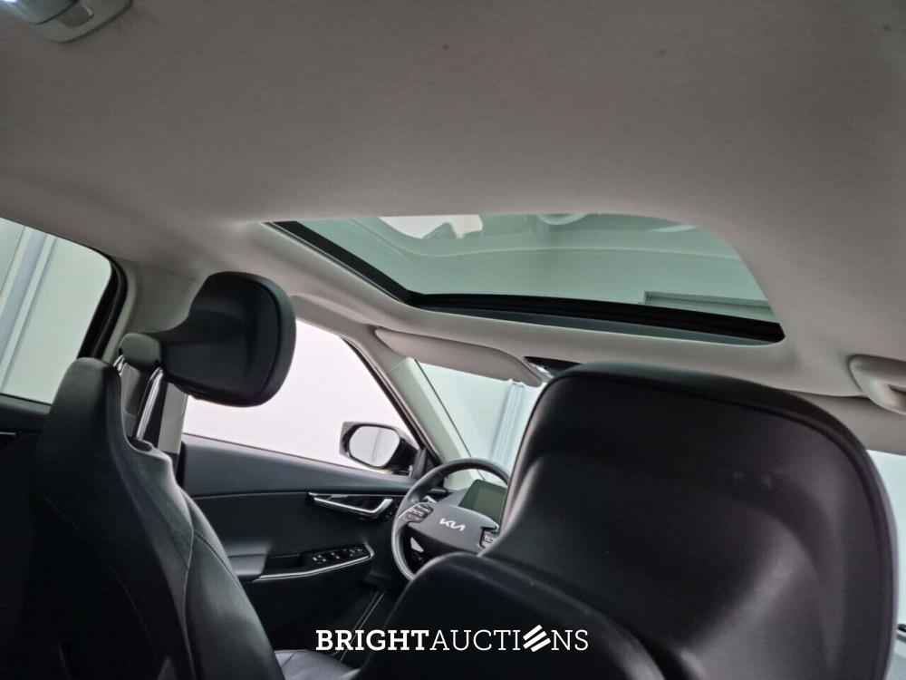 Kia EV6 PLUS Advanced 77 kWh 228pk 2022 (Origineel-NL), P-228-KZ