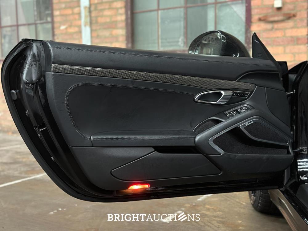 Porsche 911 991.2 Turbo S Cabrio 3.8 V6 581pk 2017 (Origineel-NL+2e eigenaar), PG-468-L