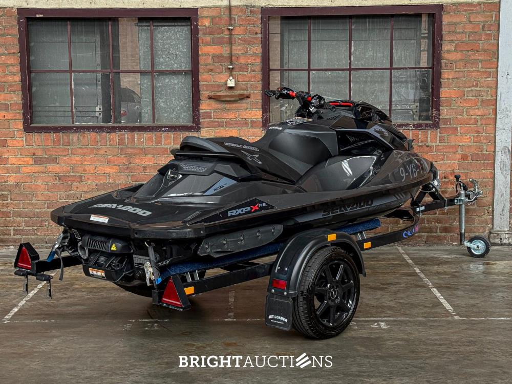 Sea-Doo RXP-X 300 Waterscooter 2019 Jetloader