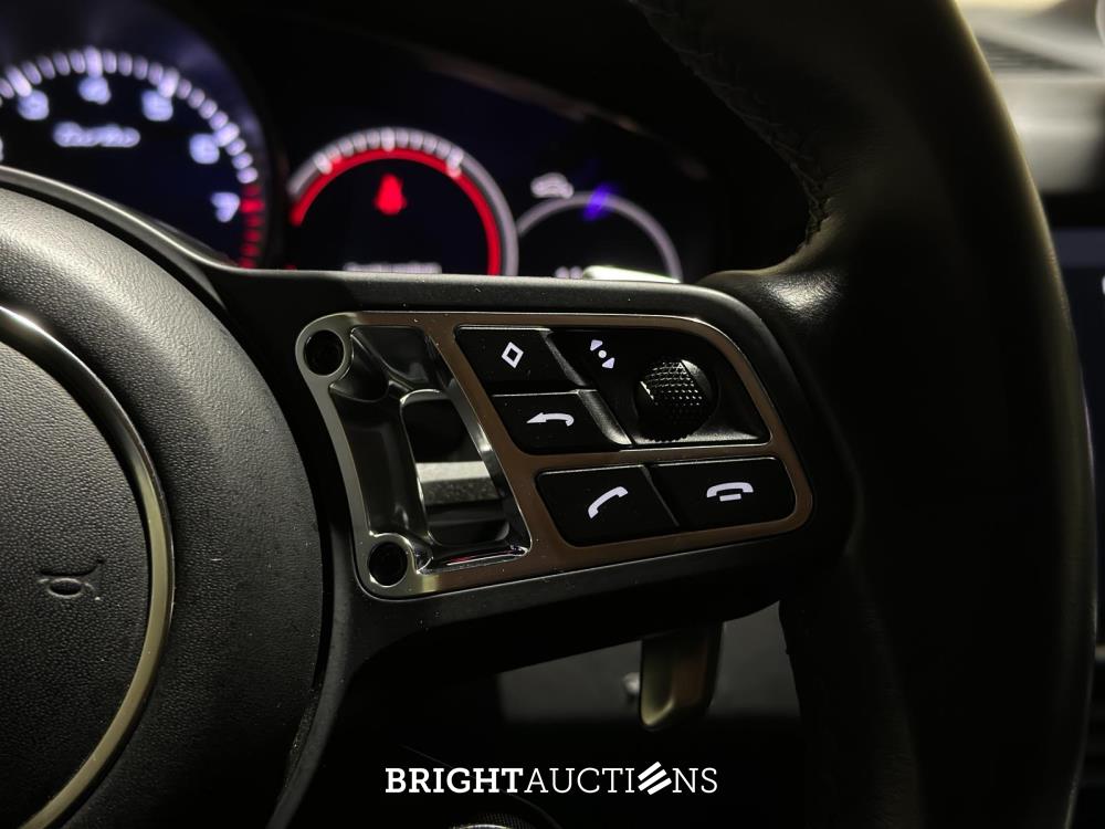 Porsche Cayenne Coupe Turbo 4.0 V8 549pk 2019, J-757-HF