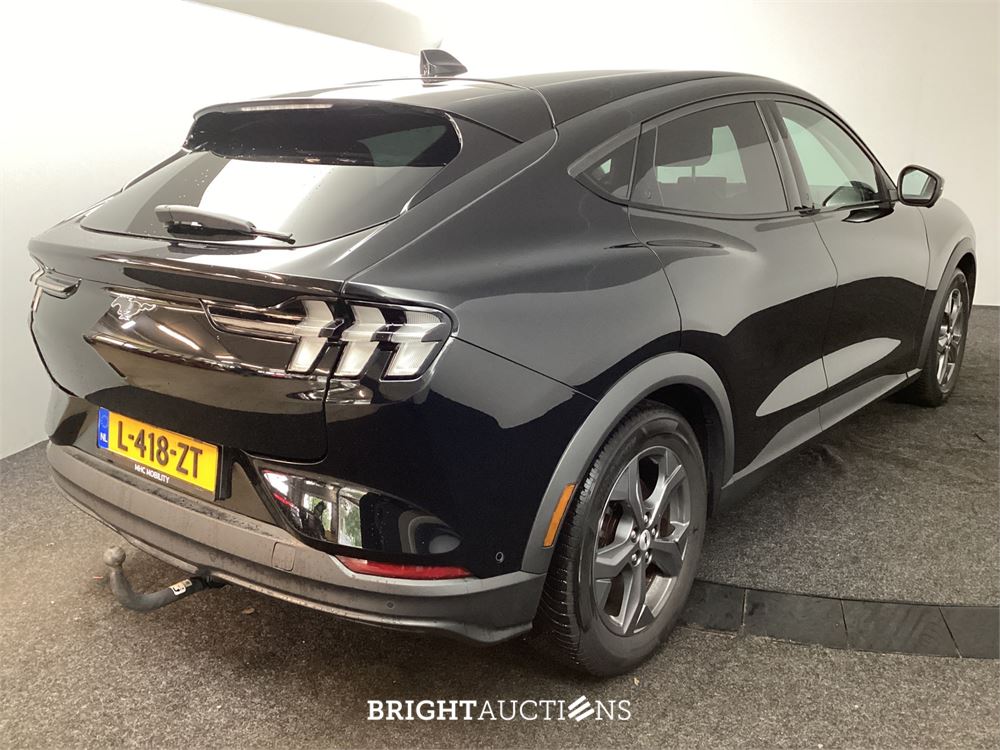 Ford Mustang Mach-E RWD 75 kWh 259pk 2021 (Origineel-NL), L-418-ZT