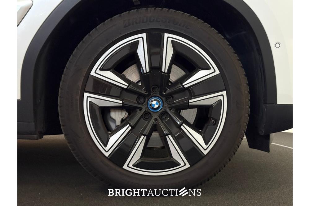BMW iX3 Executive 80 kWh 286pk 2021 (Origineel-NL), L-873-ZT