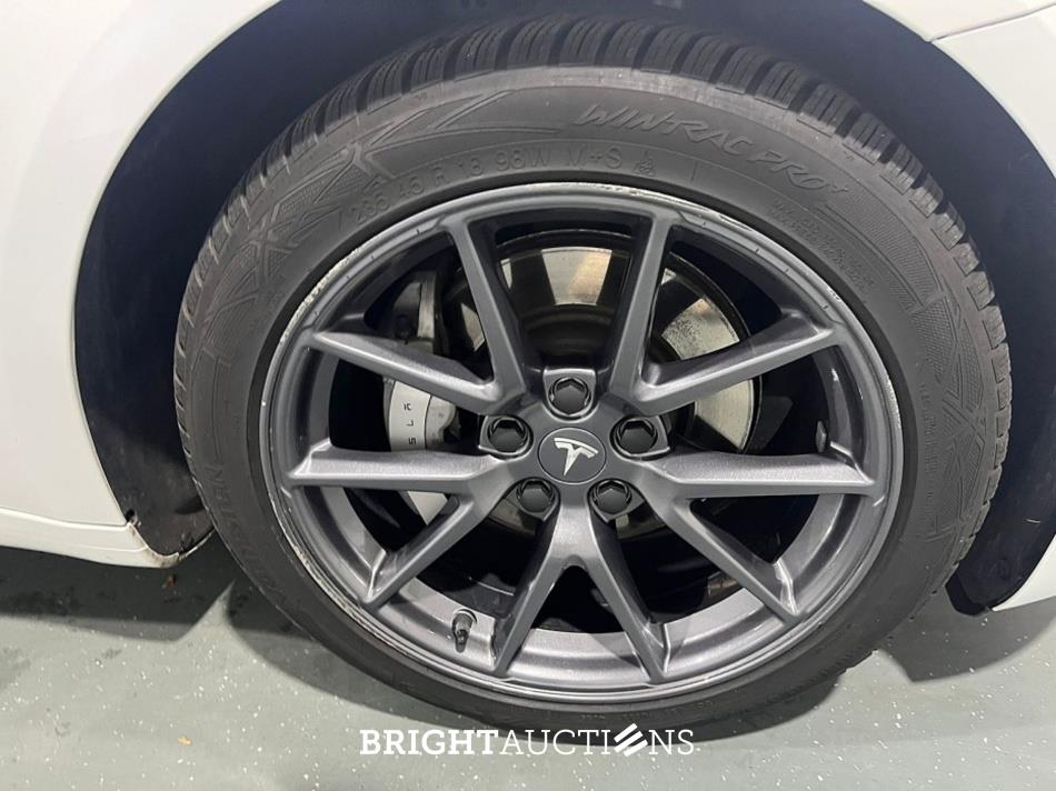 Tesla Model 3 Standard RWD Plus 60 kWh 238pk 2021 (Origineel-NL), K-915-VR