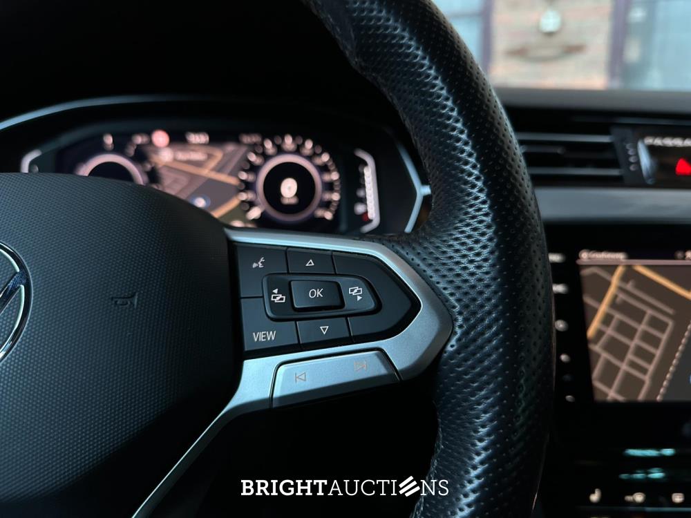 Volkswagen Passat Variant 1.4 TSI PHEV GTE Business 156pk 2021 (Origineel-NL+1e eigenaar), K-814-XG