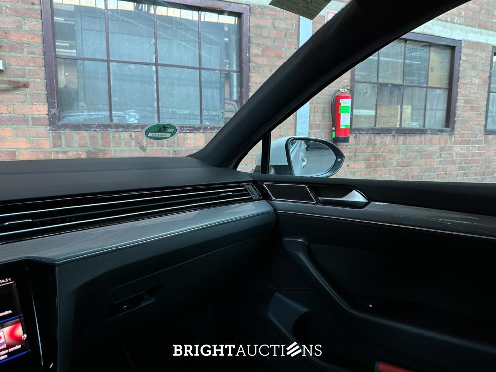 Volkswagen Passat Variant 1.4 TSI PHEV GTE Business 156pk 2021 (Origineel-NL+1e eigenaar), K-814-XG