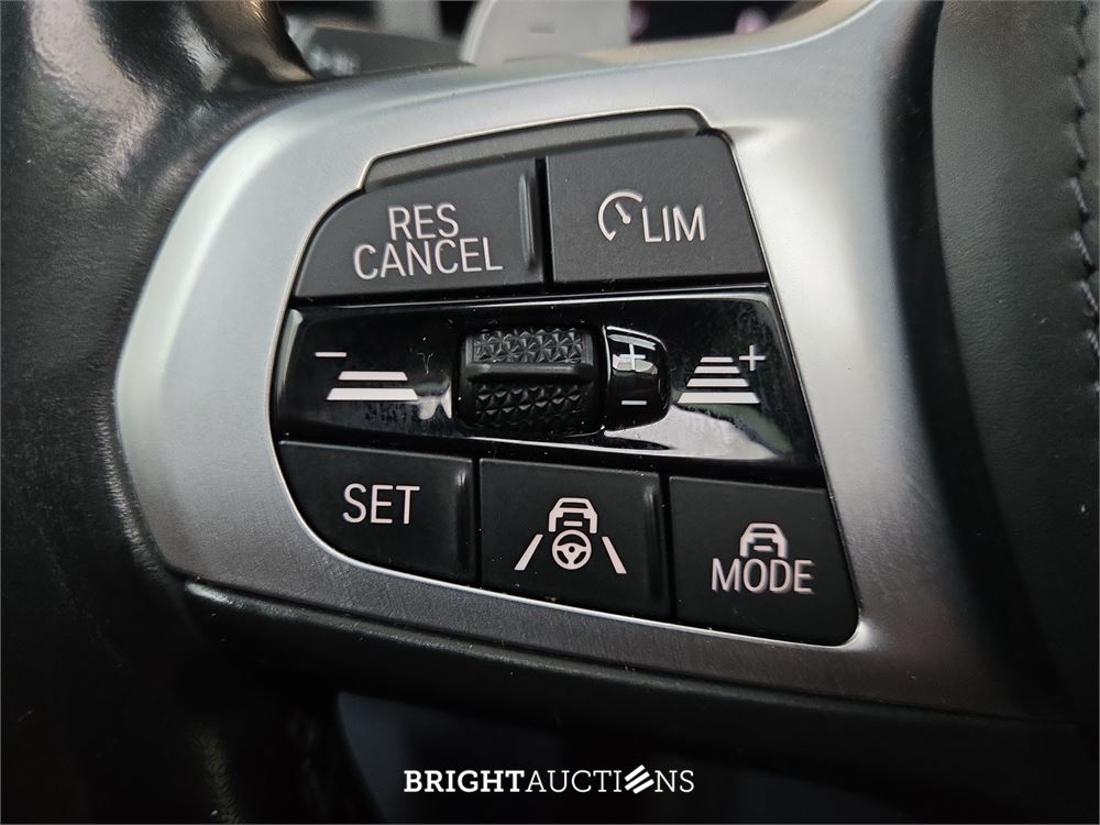 BMW 330e 3-serie Touring High Executive 296pk 2021 3-Serie, P-945-XT