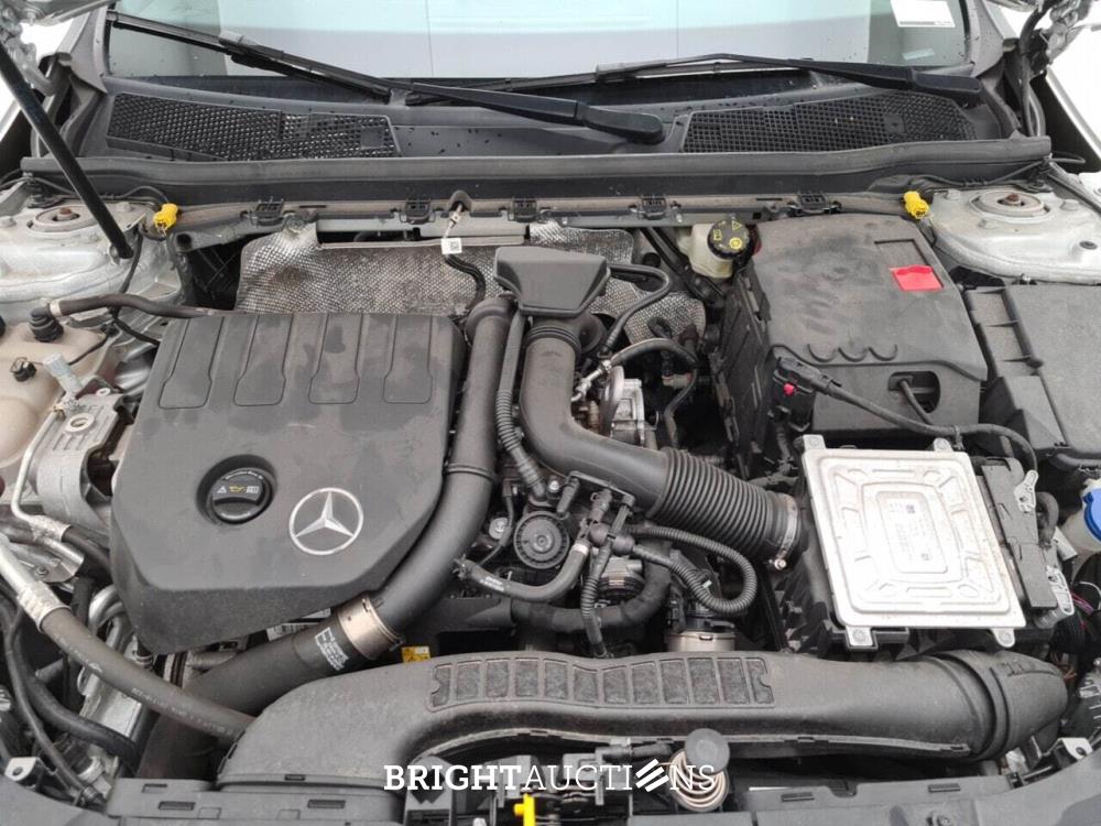 Mercedes-Benz A 180 Solution AMG 136pk 2021 (Origineel-NL) A-klasse, K-184-BL