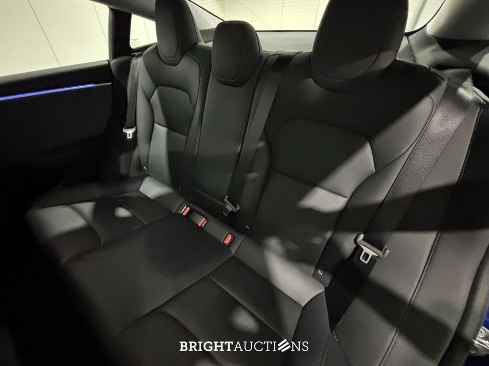 Tesla Model 3 RWD Highland 19 inch 60 kWh 283pk 2023 (Origineel-NL), X-156-DB
