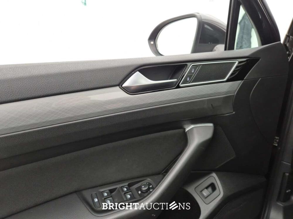 Volkswagen Passat Variant Business 1.5 TSI DSG 150pk 2021 (Origineel-NL), K-608-PS