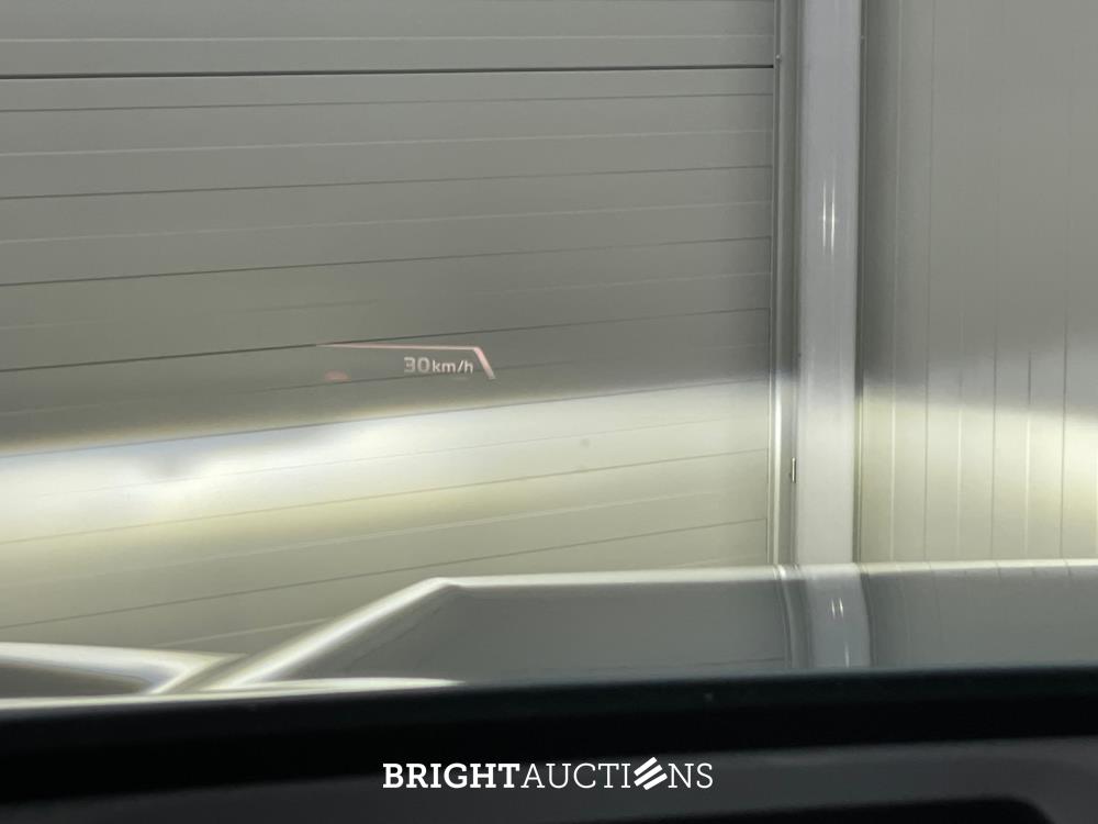 BMW X1 sDrive18i 136pk 2023 (Origineel-NL), S-253-PN