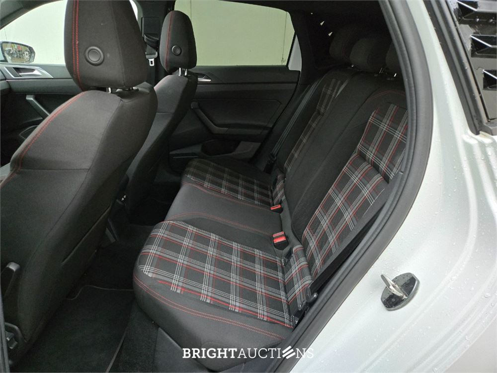 Volkswagen Polo GTI 2.0 TSI 200pk 2020, T-411-VH