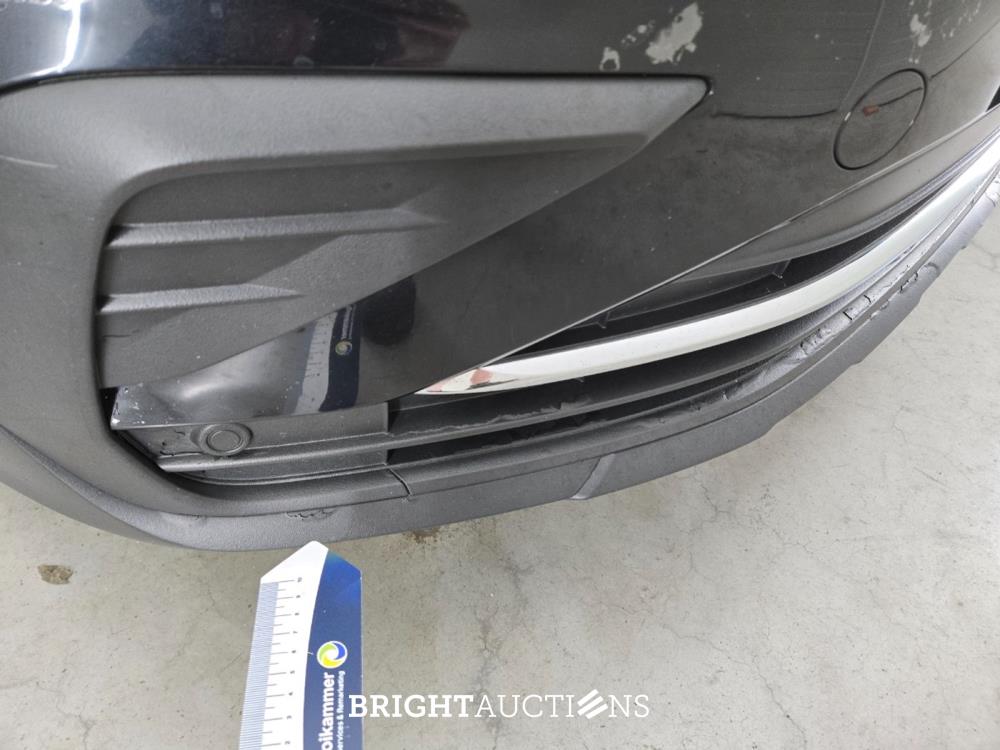 Volkswagen Tiguan Highline 2.0 TDI 150pk 2020, X-013-XH