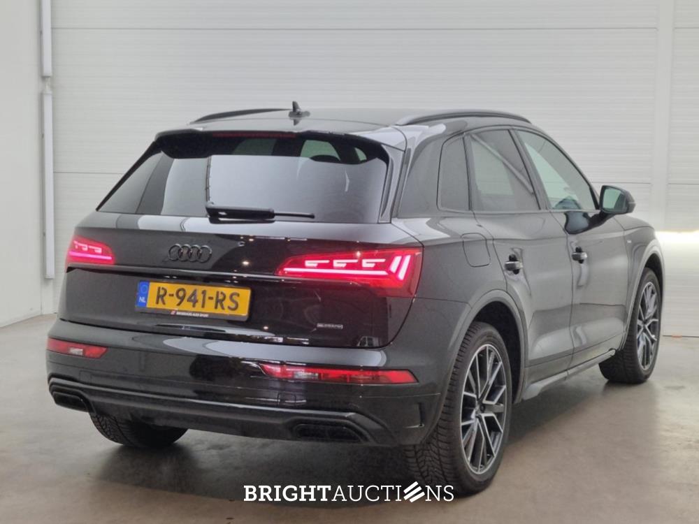Audi Q5 40 S edition TFSI 204pk 2022 (Origineel-NL), R-941-RS