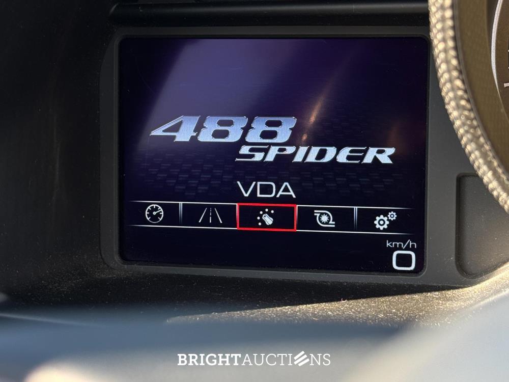 Ferrari 488 Spider HELE 3.9 V8 -Full Carbon- 670pk 2018, GFG-98-P
