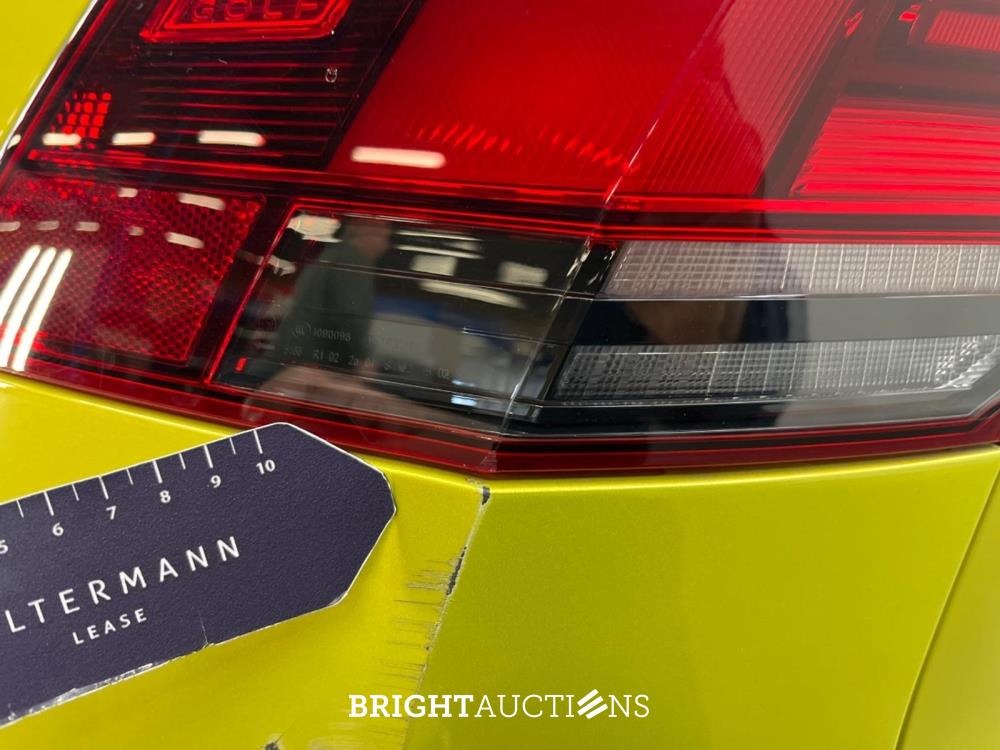 Volkswagen Golf 1.5 eTSI mhev life business 96kW -7 aut 1.5 DSG 131pk 2023 (Origineel-NL), T-044-ZF