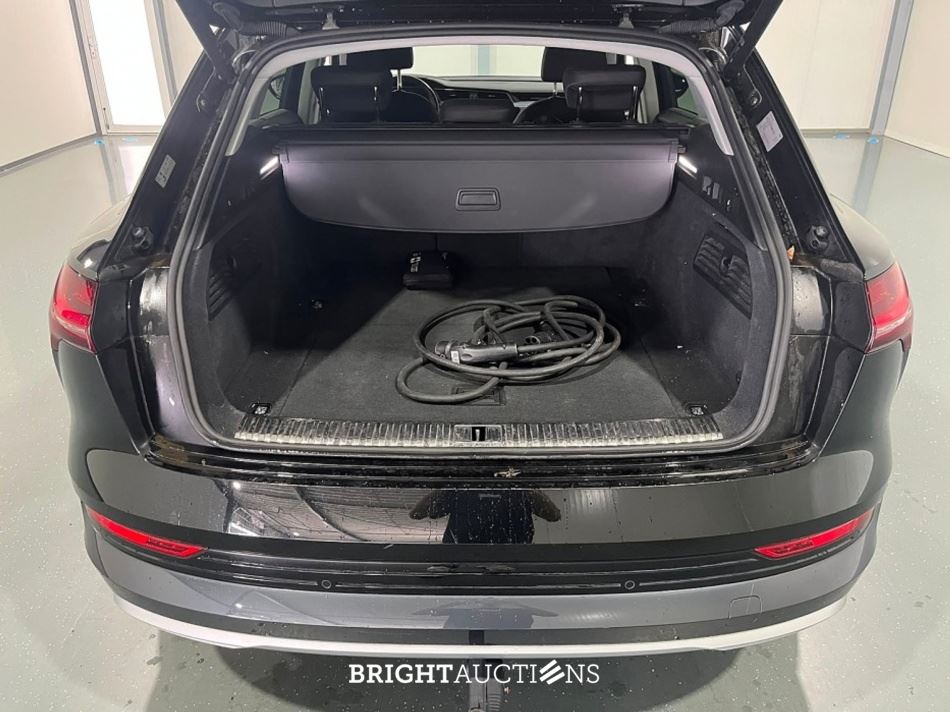 Audi e-tron 55 Advanced edition Quattro 95 kWh 408pk 2022 (Origineel-NL), R-906-VJ