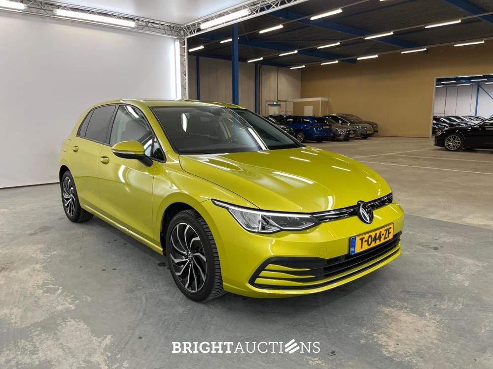 Volkswagen Golf 1.5 eTSI mhev life business 96kW -7 aut 1.5 DSG 131pk 2023 (Origineel-NL), T-044-ZF