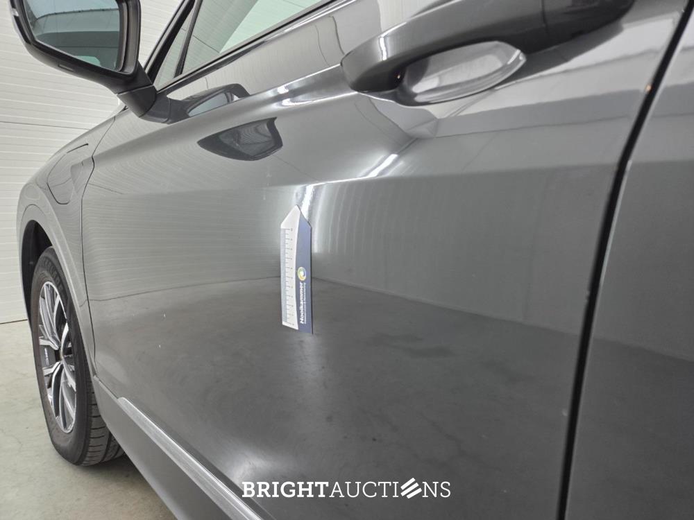 Volkswagen Tiguan eHybrid R-Line Business 1.4 TSI 265pk 2021, HLB-36-B