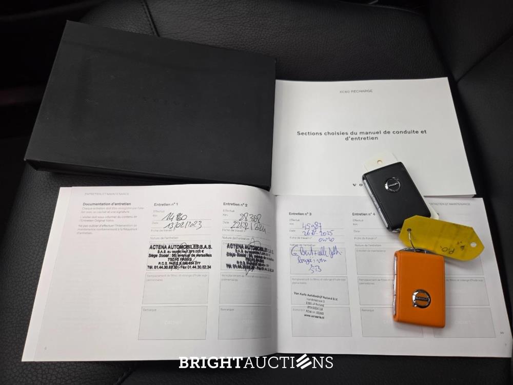 Volvo XC60 T8 Plug-in hybrid Inscription 2.0 AWD 392pk 2022, HTJ-60-L