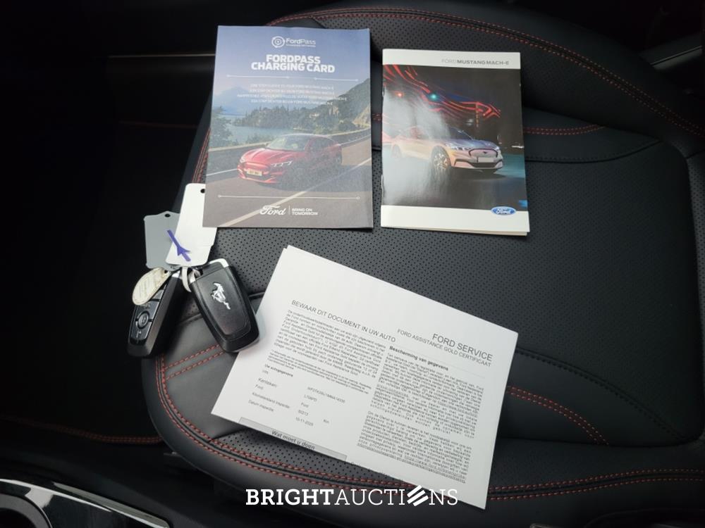 Ford Mustang Mach-E Extended AWD 98 kWh 337pk 2021 (Origineel-NL), L-708-PD