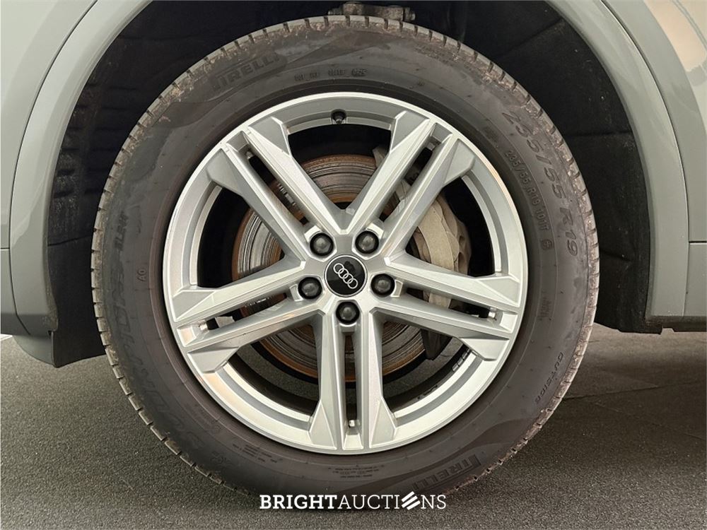 Audi Q5 50 TFSI e S edition 408pk 2022 (Origineel-NL), R-409-BV