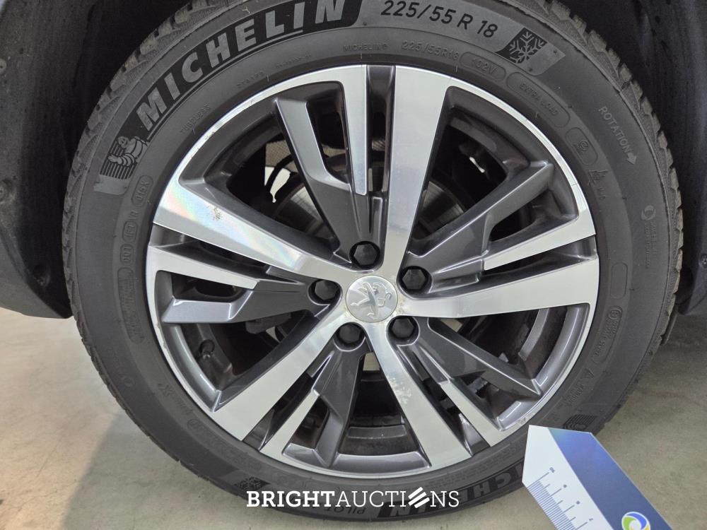 Peugeot 5008 Blue Lease Allure 1.2 PureTech 131pk 2021 (Origineel-NL), L-352-XL