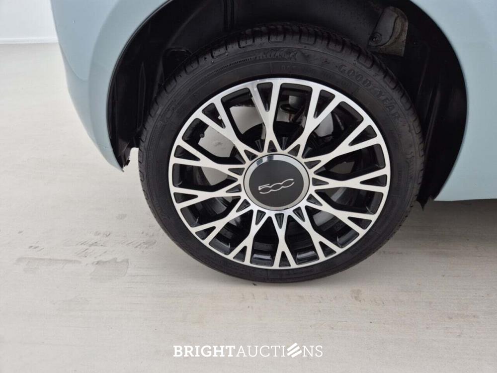 Fiat 500 HYBRID Dolcevita 1.0 69pk 2023 (Origineel-NL), X-551-BJ