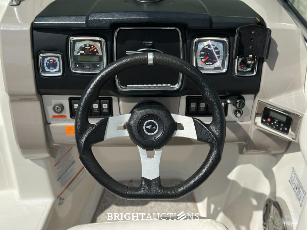 Chaparral 225 SSi Sportboot / Speedboot met Kajuit, MerCruiser 300pk – 2012